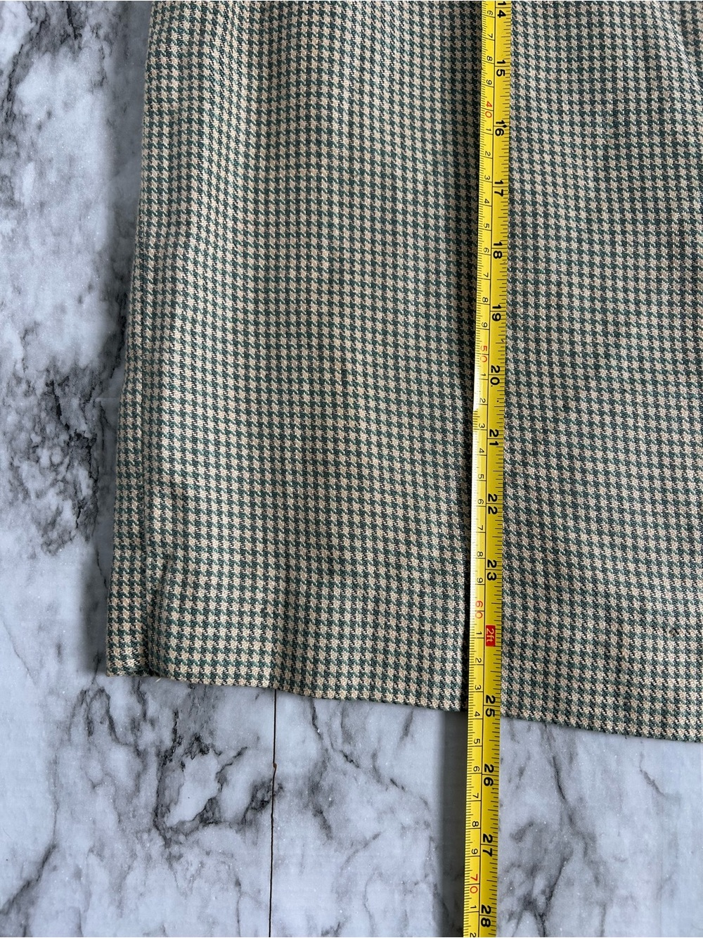 Vintage 90s Burberrys 2 piece set Skirt Suit hounds tooth 100% linen with FLAWS - Picture 16 of 16